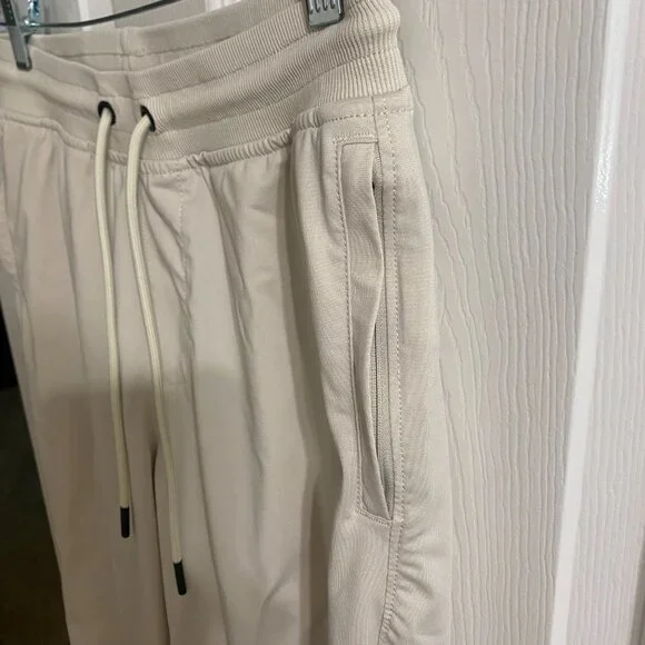 Calvin Klein Men's Joggers - Picture 5 of 7